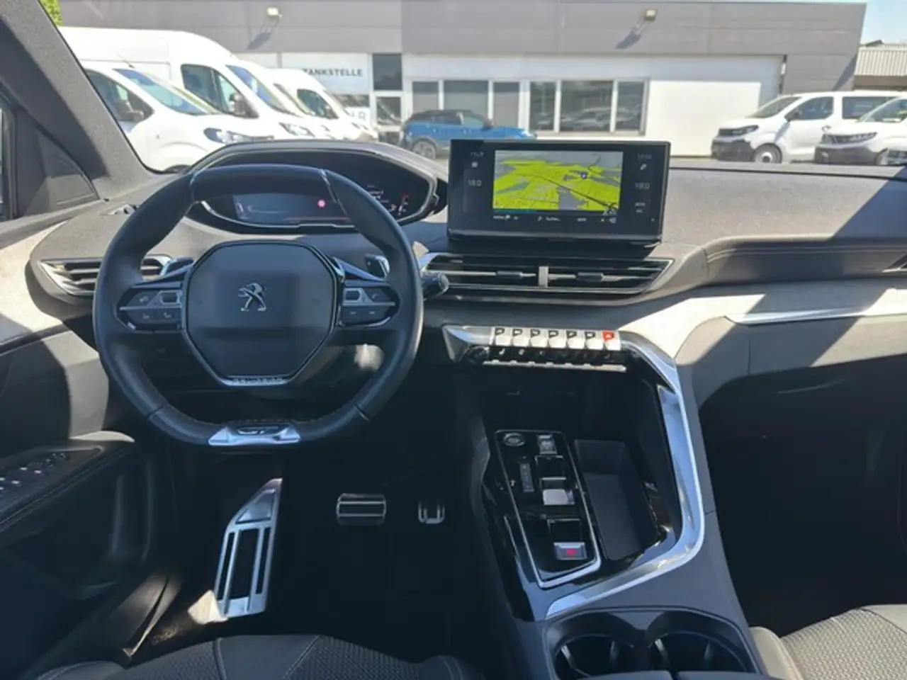Peugeot 3008 GT HYBRID 136 e-DSC6 PANO NAVI ACC KAMERA PDC S... — Vehicle gallery 10