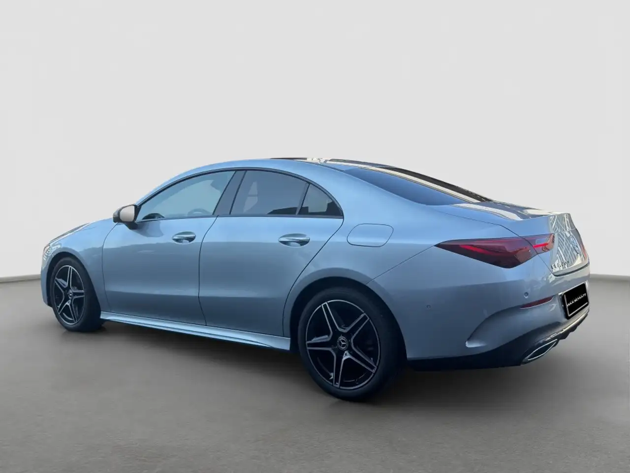 Mercedes-Benz CLA 200 Coupé AMG*Night*Pano*Key.Less*PDC*360° — معرض صور السيارة 20