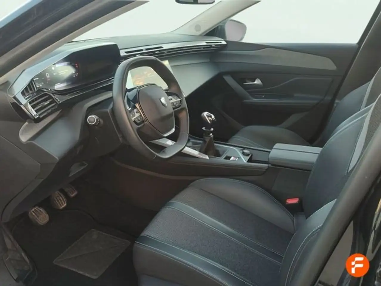 Peugeot 308 1.2 PureTech S&S Allure 130 — Galerie du véhicule 15