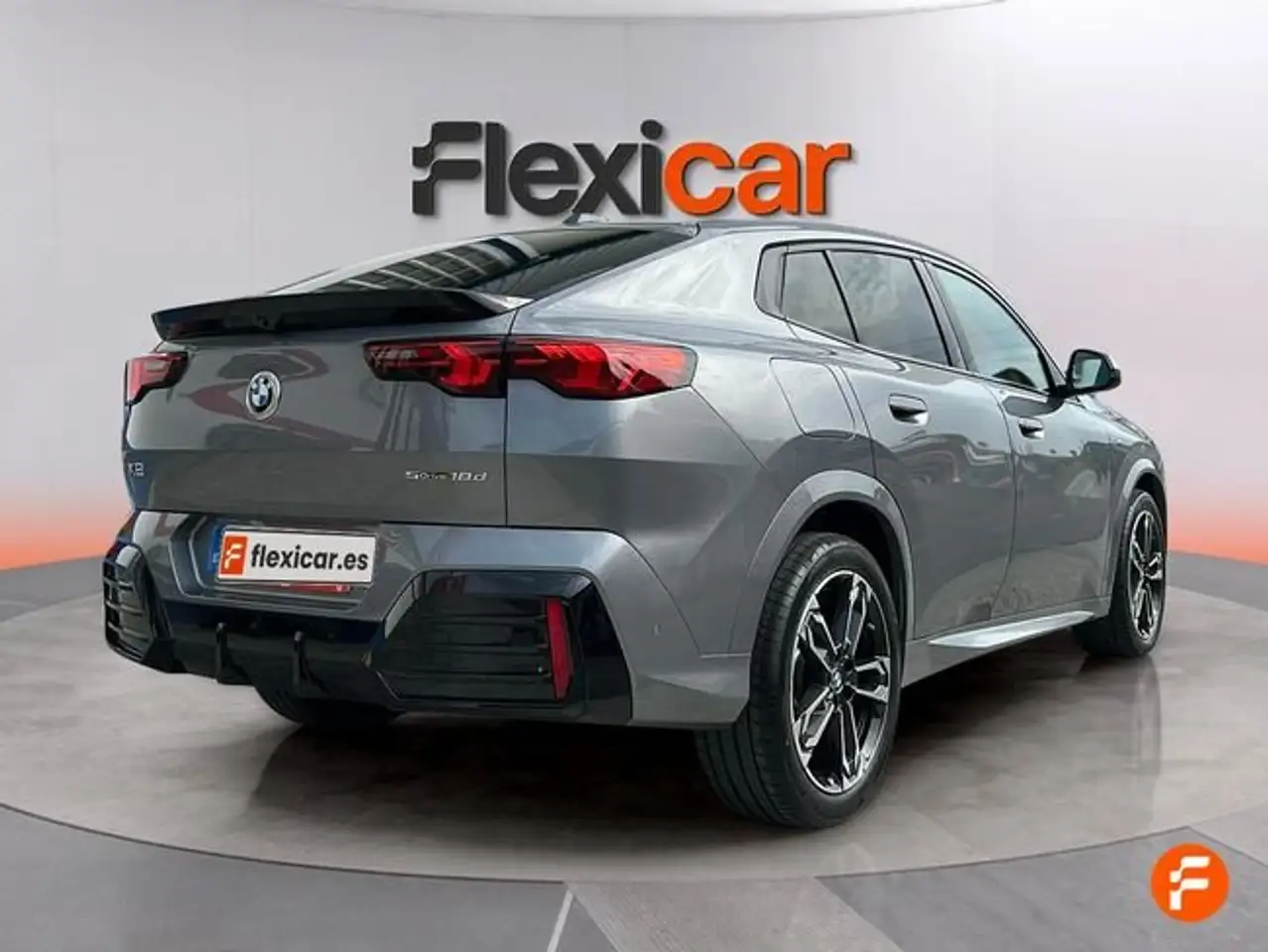 BMW X2 sDrive 18dA — معرض صور السيارة 7