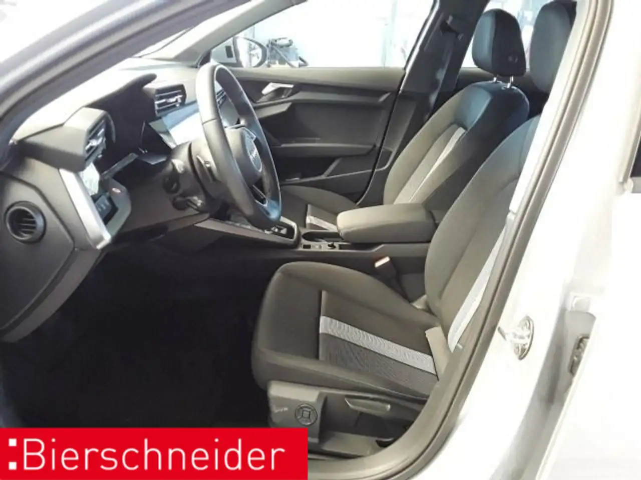 Audi A3 40 TFSI e LED ACC CAM NAVI SHZ — Vehicle gallery 5