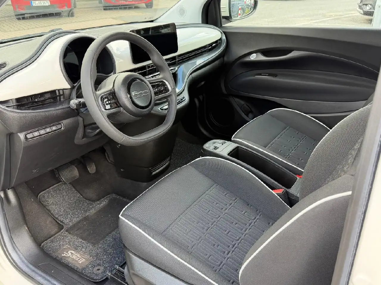 Fiat 500e Basis — Vehicle gallery 7