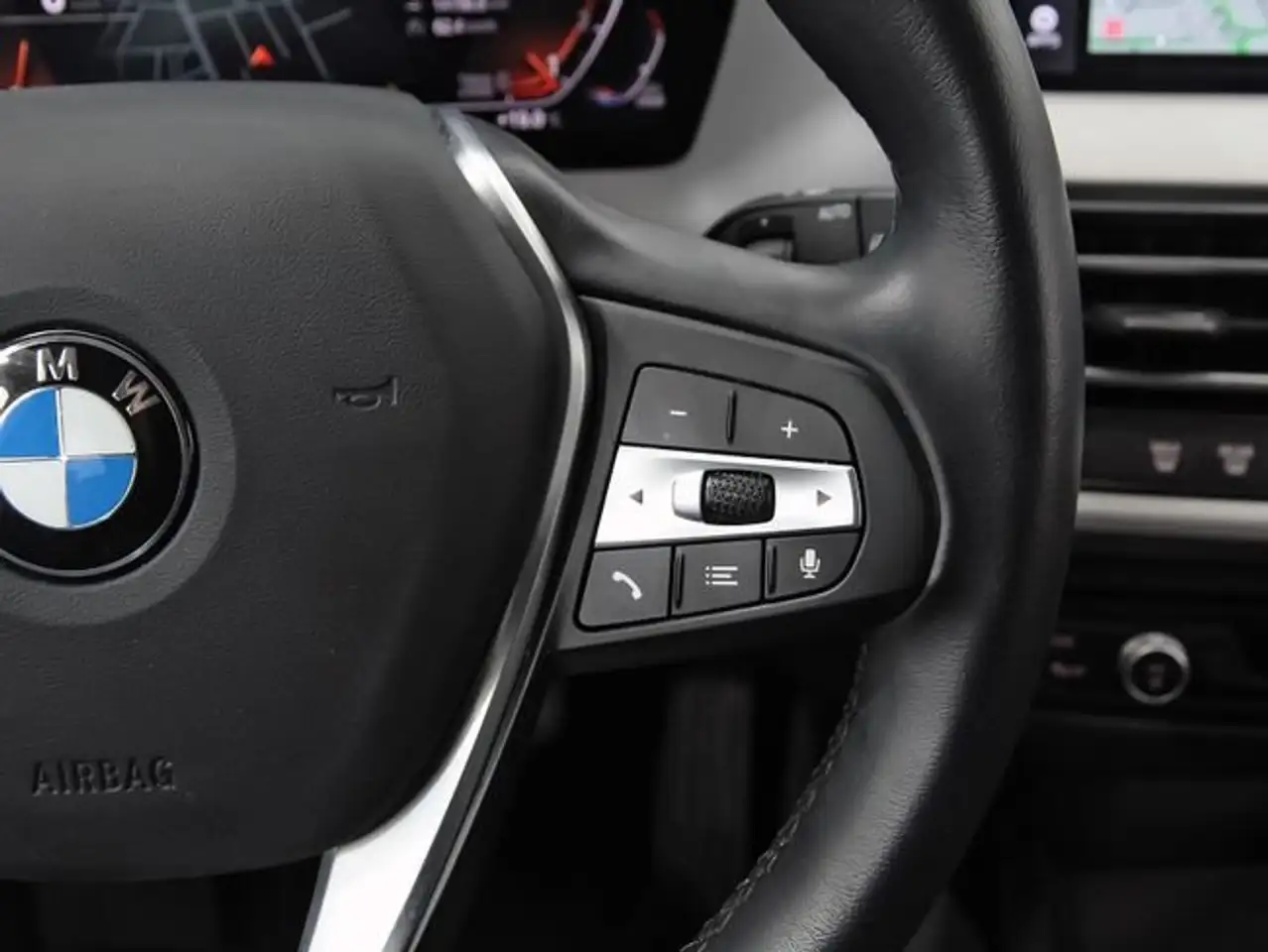 BMW 118 118i — Vehicle gallery 19