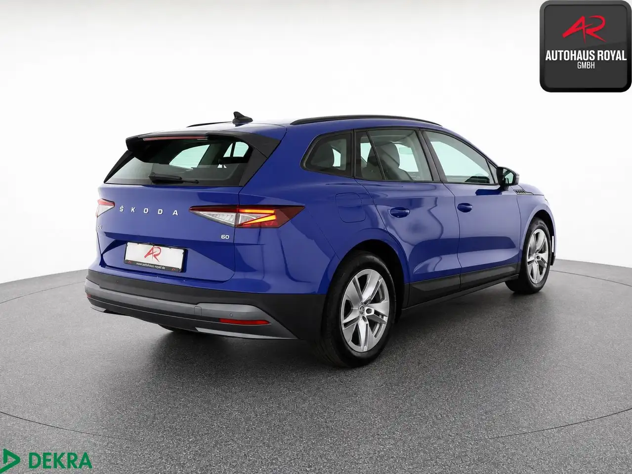 Skoda Enyaq 60 LOFT WÄRMEPUMPE,KAMERA,KESSY,CARPLAY — Vehicle gallery 5