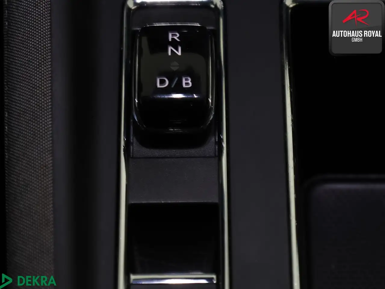 Skoda Enyaq 60 LOFT WÄRMEPUMPE,KAMERA,KESSY,CARPLAY — Vehicle gallery 20