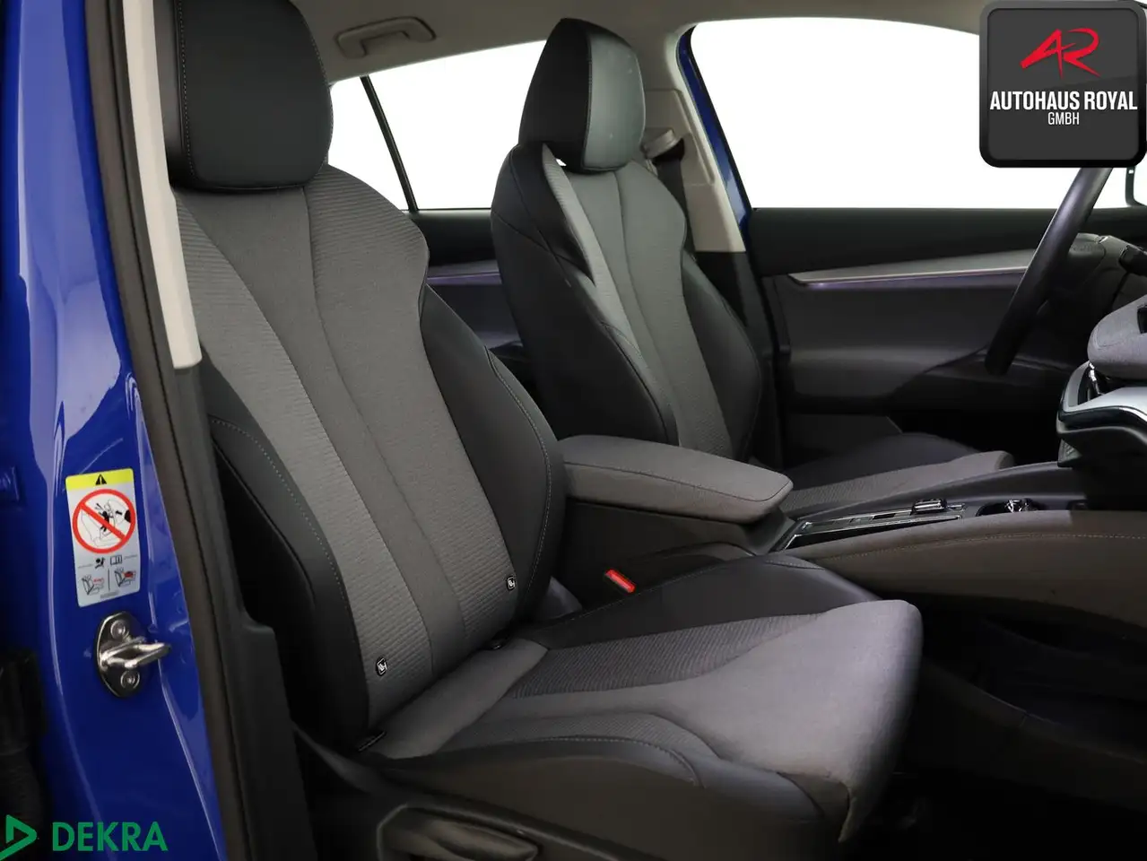 Skoda Enyaq 60 LOFT WÄRMEPUMPE,KAMERA,KESSY,CARPLAY — Vehicle gallery 12