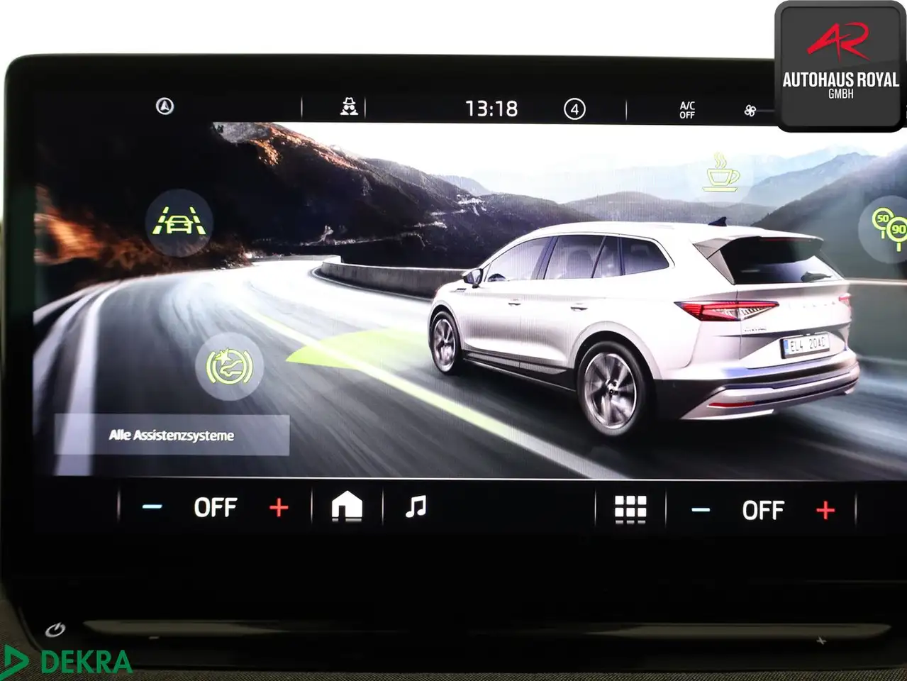 Skoda Enyaq 60 LOFT WÄRMEPUMPE,KAMERA,KESSY,CARPLAY — Vehicle gallery 17