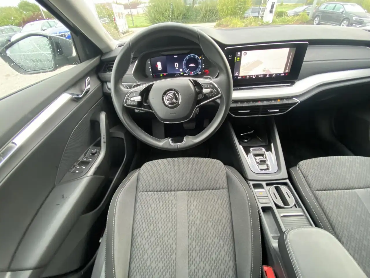 Skoda Octavia Combi 1.5 eTSI DSG HEAD-UP+SMART-LINK+VI — Vehicle gallery 13