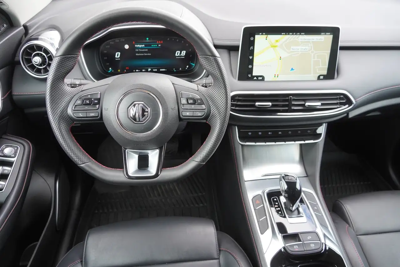 MG HS 1.5 T-GDI Aut. LED Navi Kamera ACC — Galería del vehículo 12