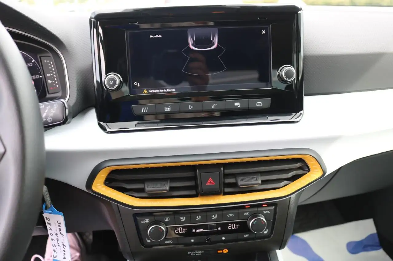 SEAT Arona 1.0 Style TSI + KLIMAAUTOMATIK+LED+SHZ+PDC — معرض صور السيارة 8