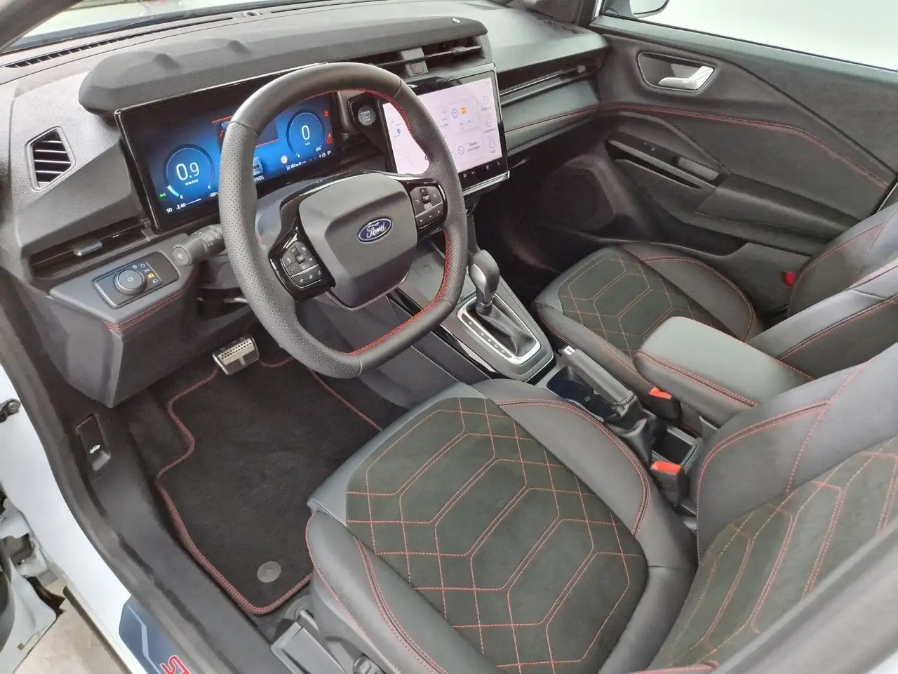 Ford Puma 1.0 MHEV ST-Line X "Matrix-LED" — Vehicle gallery 35