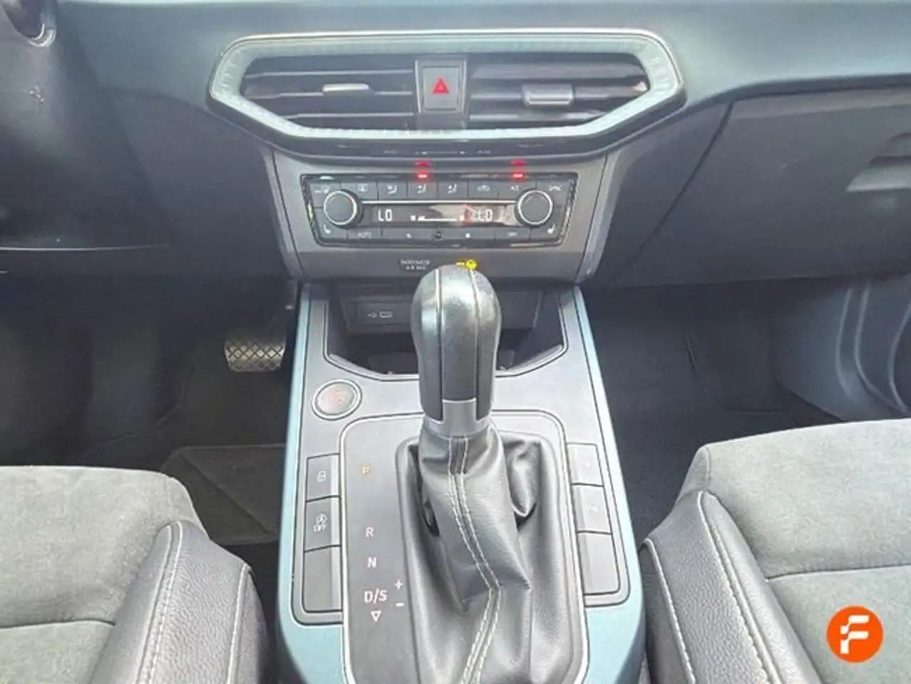 SEAT Arona 1.5 EcoTSI S&S Special Edition DSG7 150 — معرض صور السيارة 21