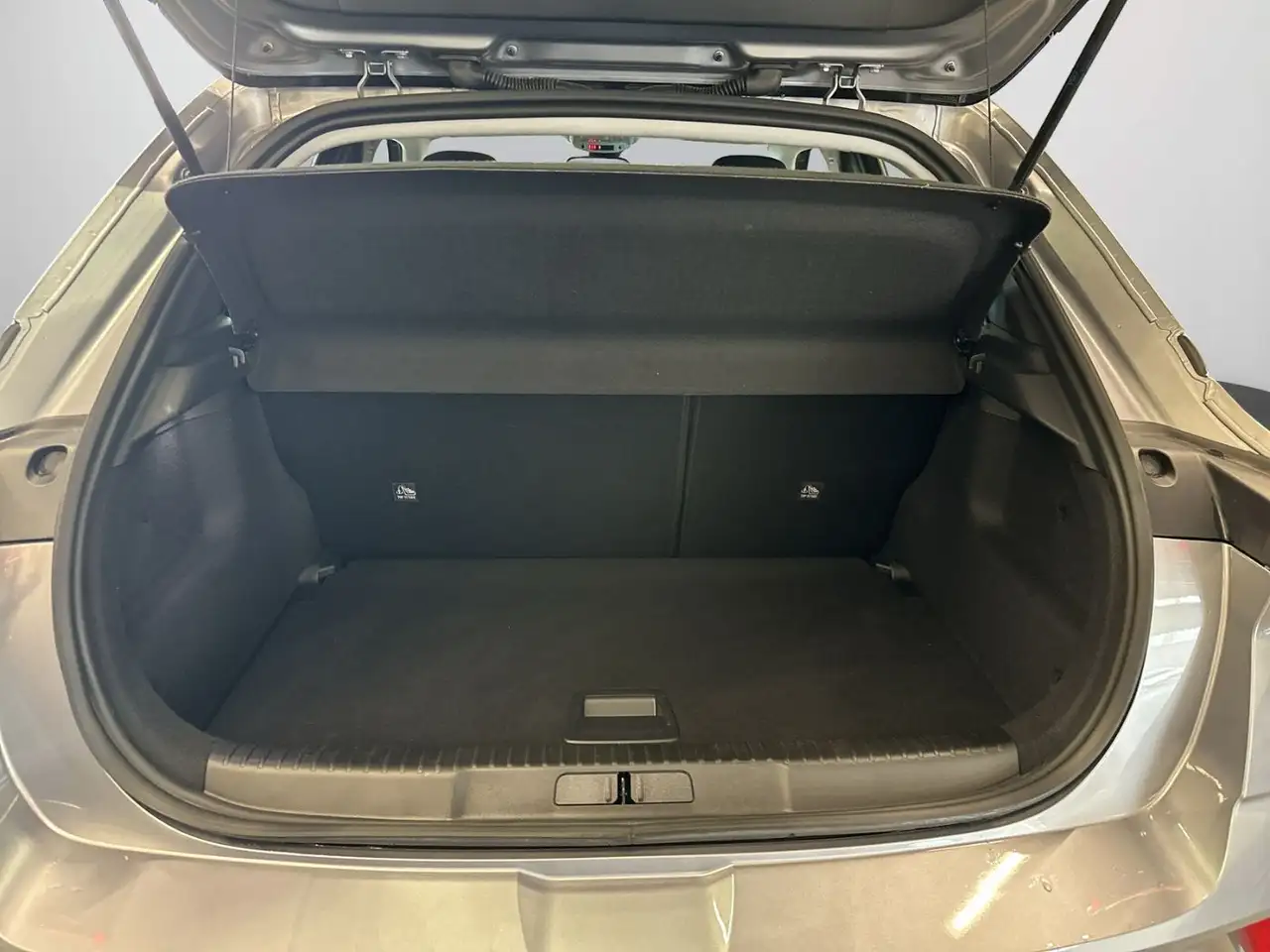 Opel Mokka 1.2 Mild-Hybrid ELEGANCE ACC+LED+SHZ+Kam. — Vehicle gallery 12