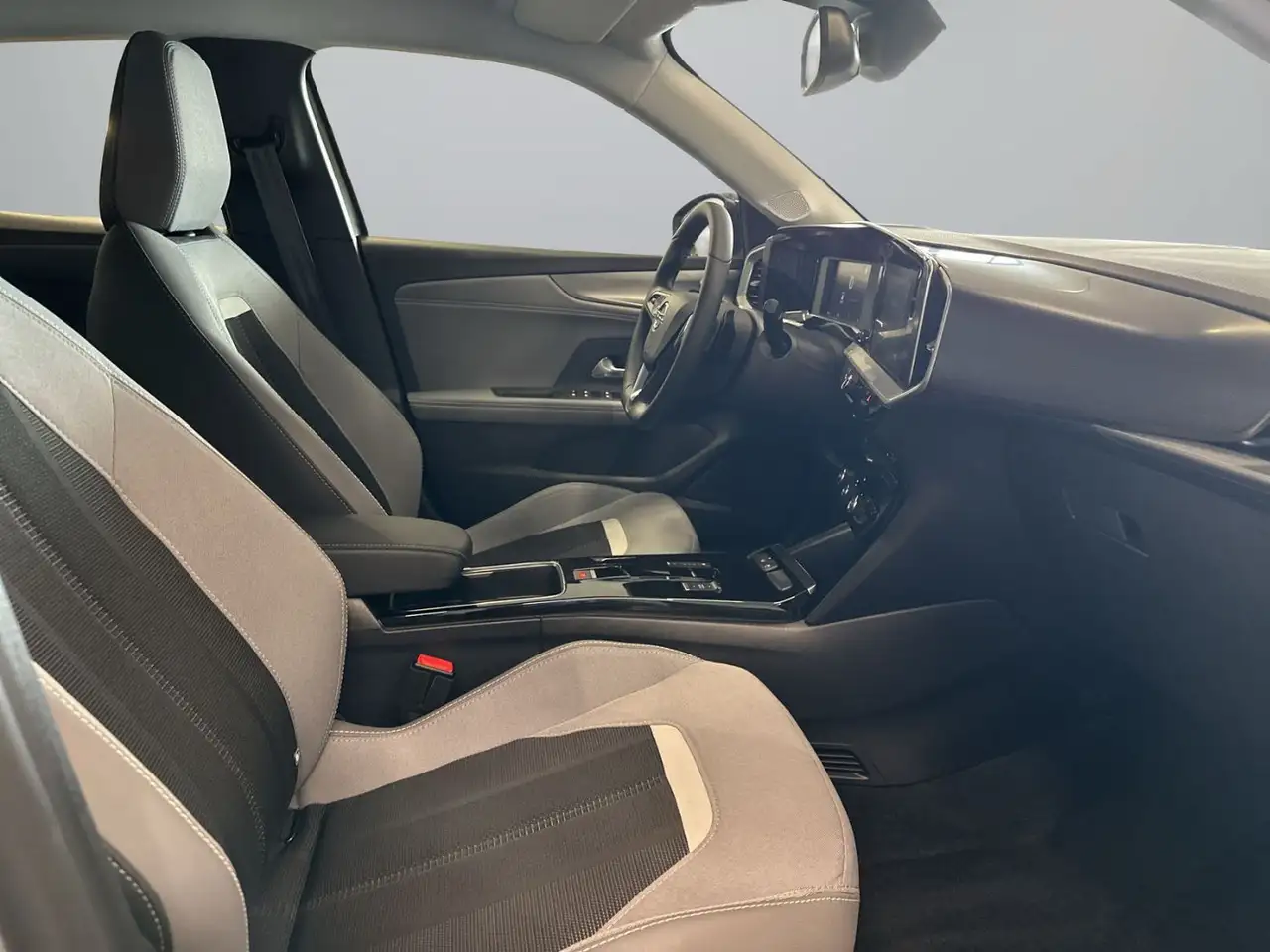 Opel Mokka 1.2 Mild-Hybrid ELEGANCE ACC+LED+SHZ+Kam. — Vehicle gallery 14