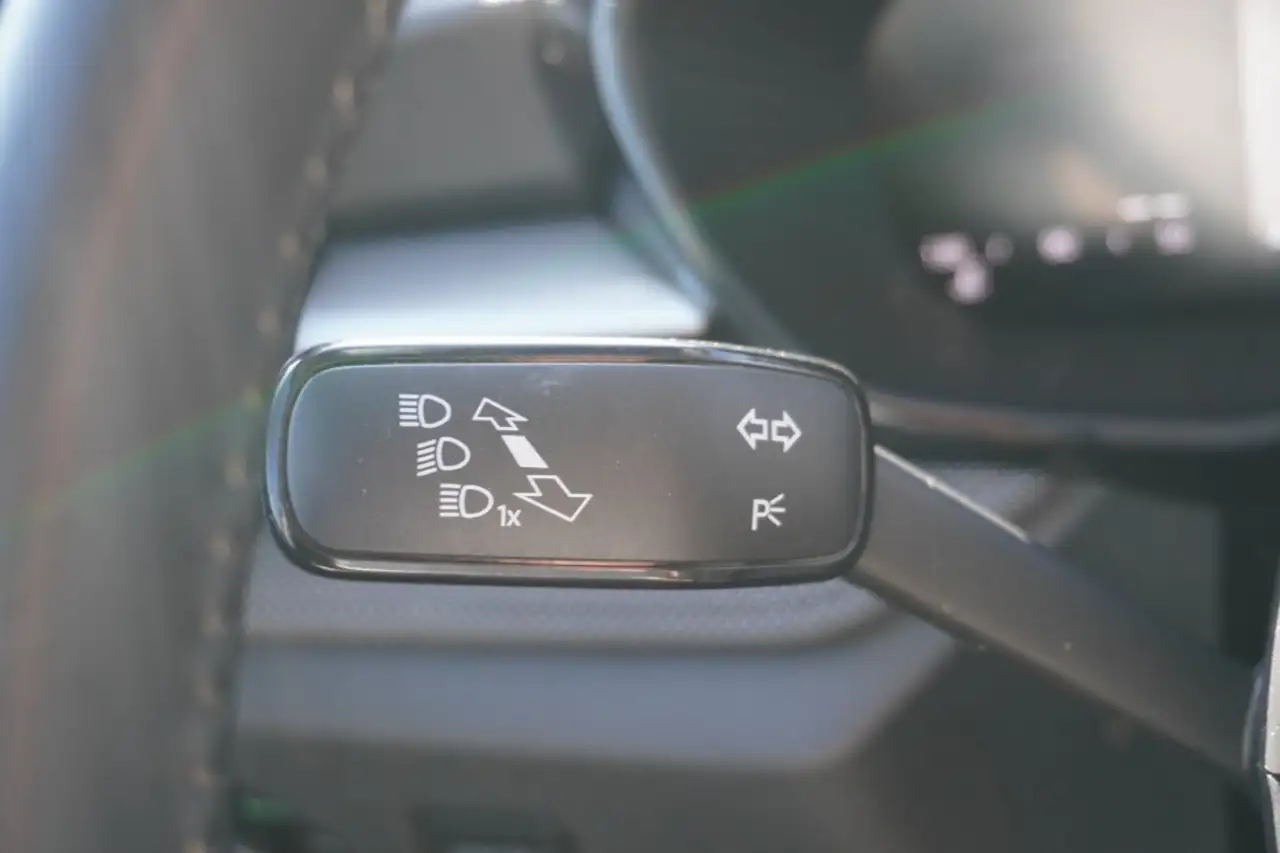 Skoda Fabia 1.0 TSI DSG LED ACC Kamera — معرض صور السيارة 18