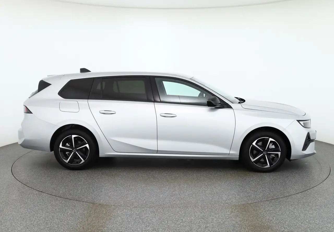 Opel Astra L ST 1.2 T GS Line LED Sitzheizung 360° — Galería del vehículo 6