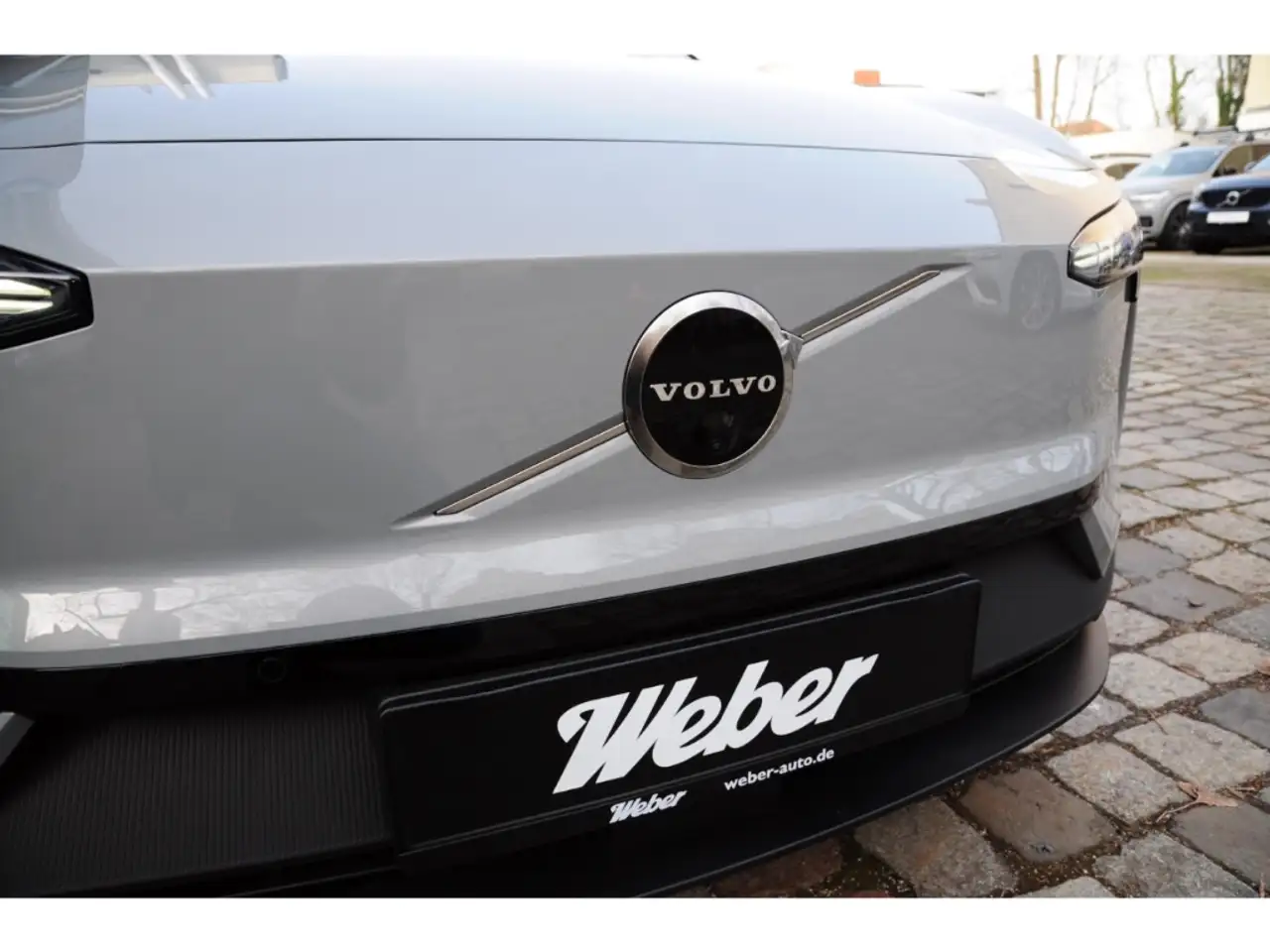 Volvo EX30 Twin Motor Performance Ultra *indigo*AWD* — معرض صور السيارة 18