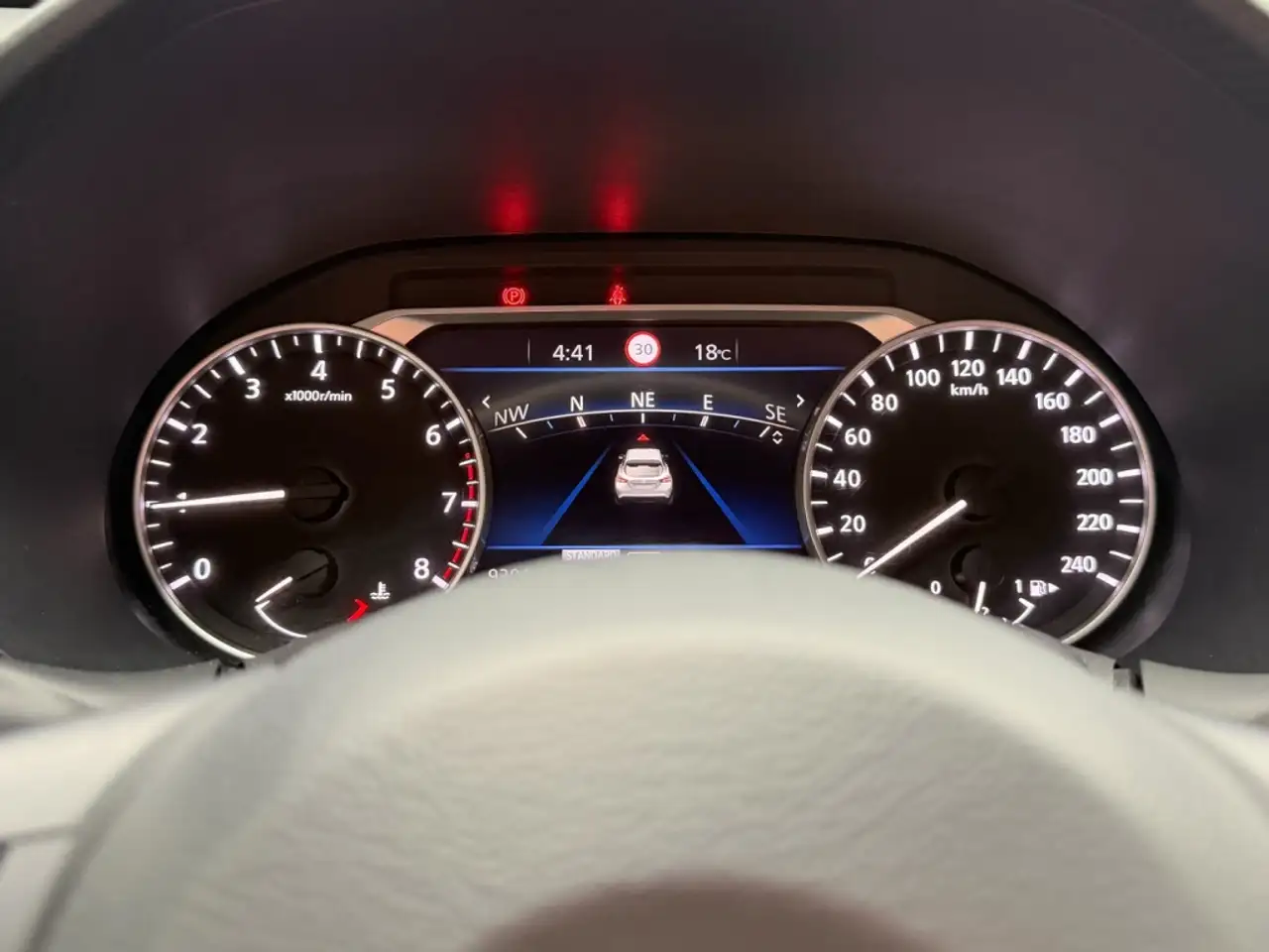 Nissan Juke 1.0 DIG-T 84KW N-CONNECTA DCT 5P — Galería del vehículo 16