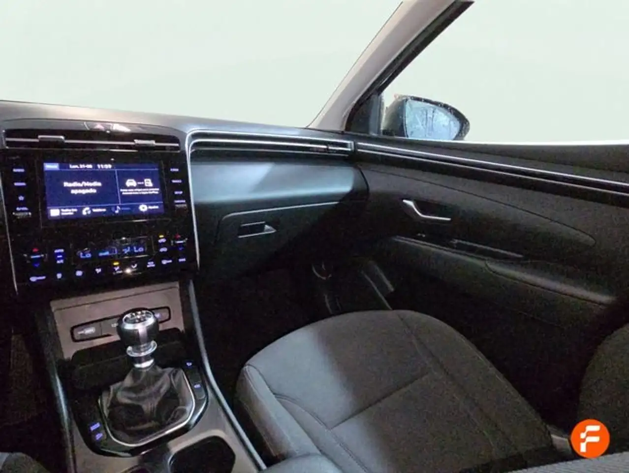 Hyundai TUCSON 1.6 TGDI Klass 4x2 — معرض صور السيارة 16