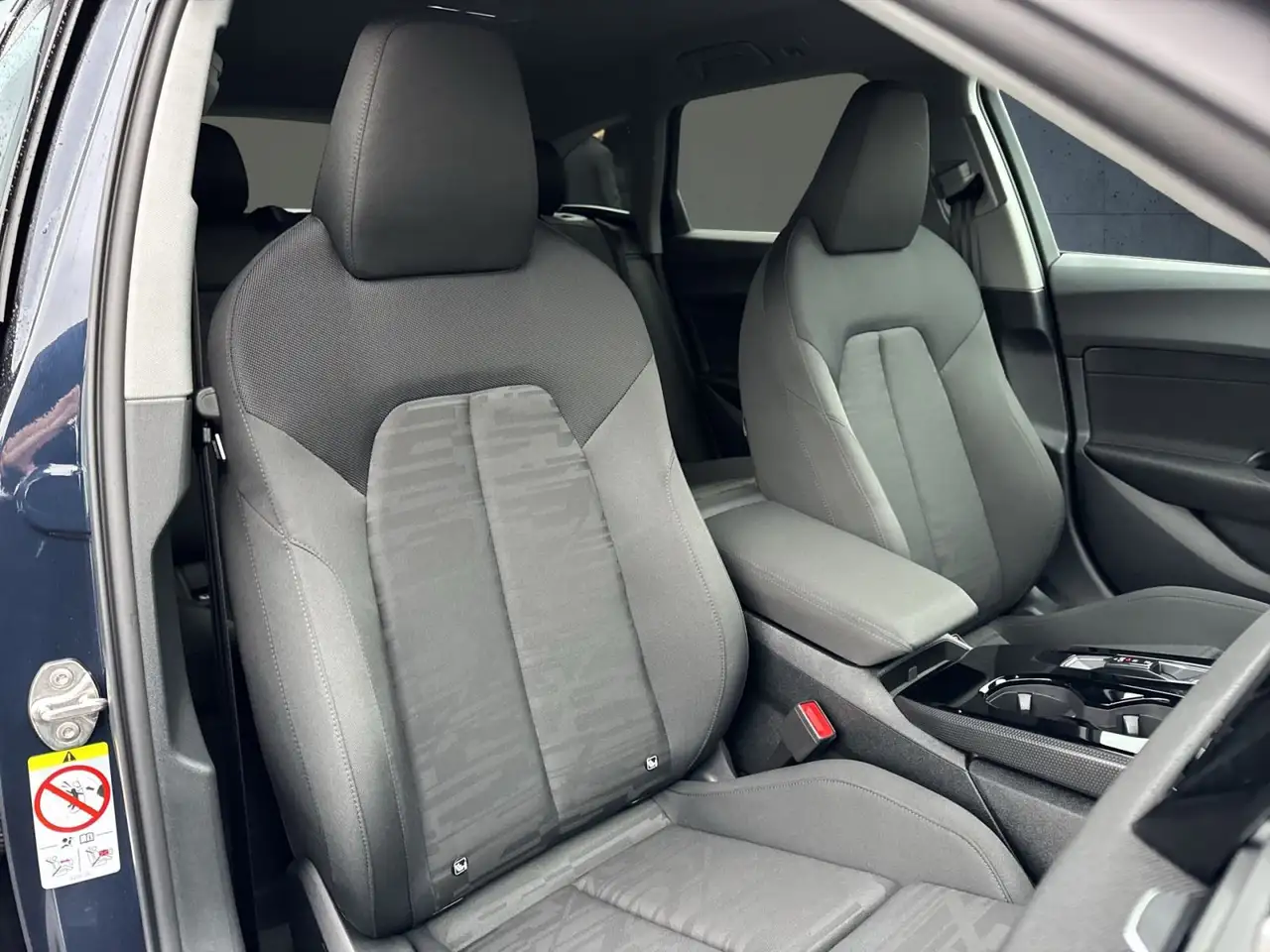 Audi A5 TFSI qu AHK/LED+/Tech/ACC/Kam/sound/Ass — Galería del vehículo 17