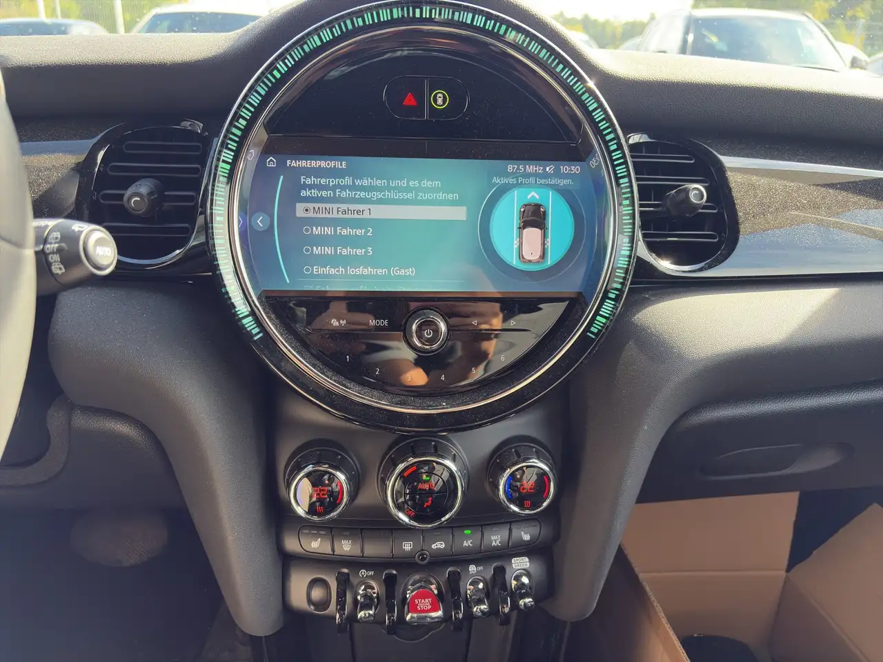 MINI Cooper S 3-Türer DrivingAssist PDC Sportsitz SH — Vehicle gallery 7