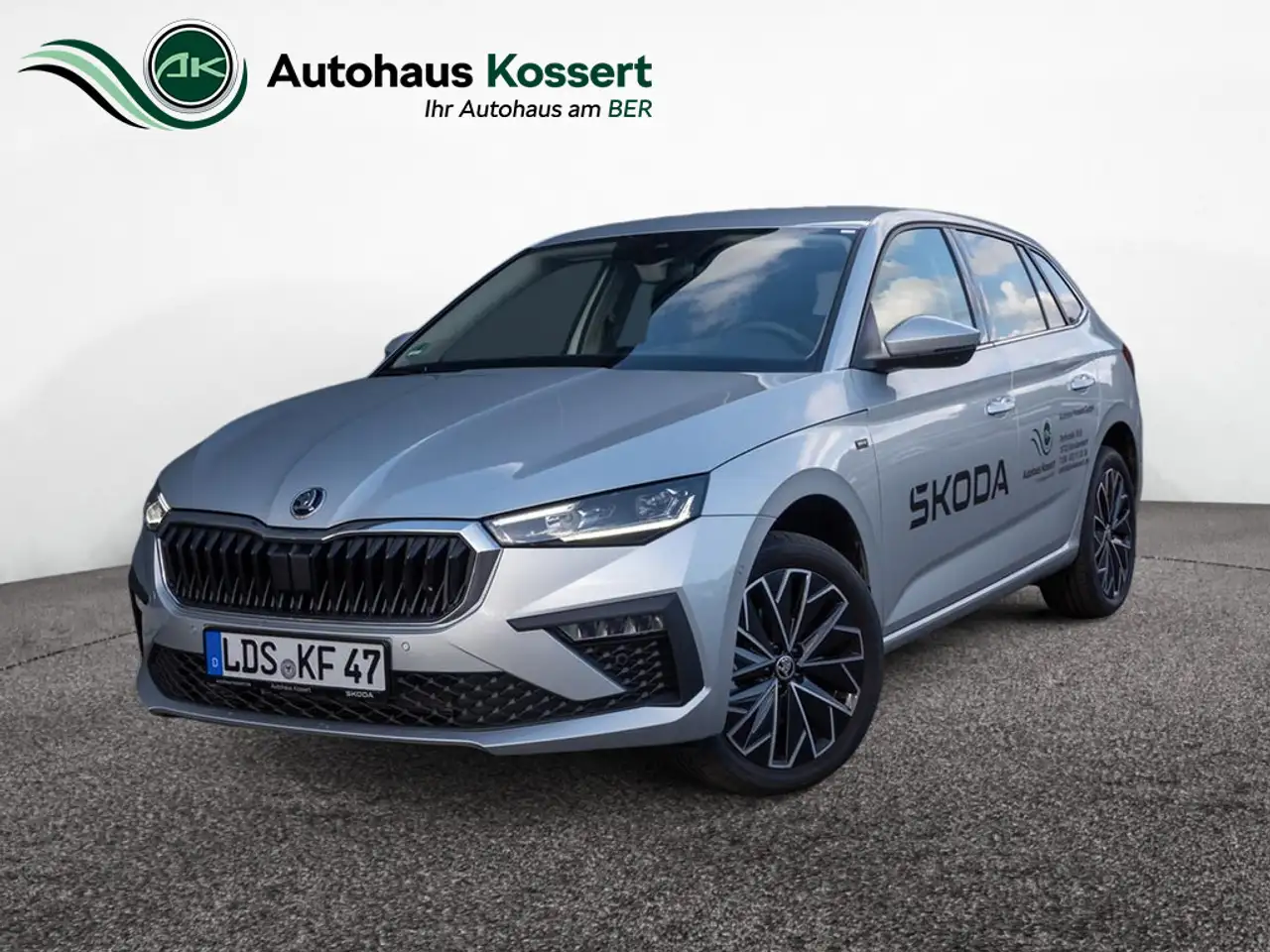 Skoda Scala 1.0 TSI Drive SHZ KAMERA AHK MATRIX-LED — Schulzendorf