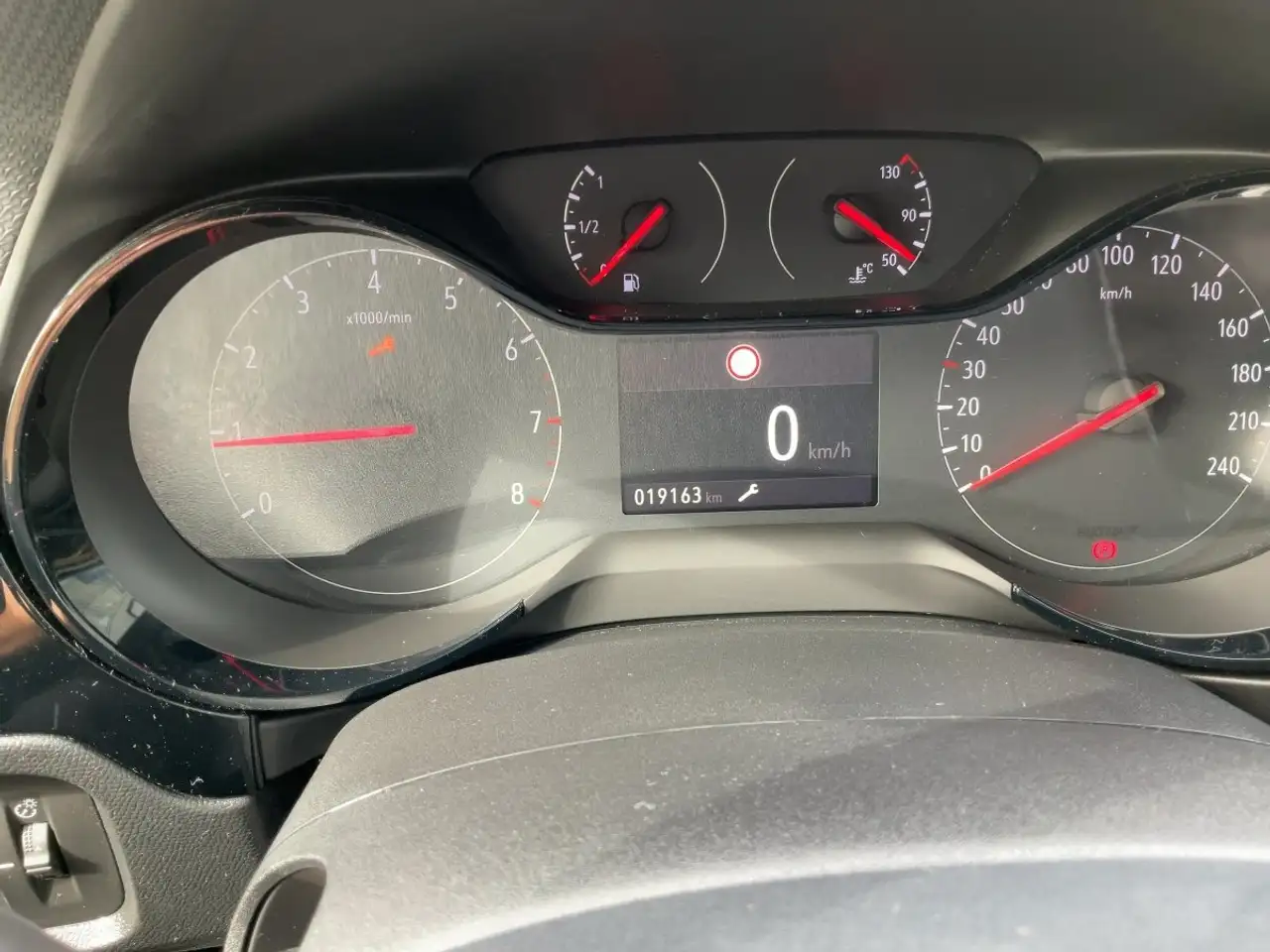 Opel Corsa F 1.2 PDC+Facelift+SpurH — معرض صور السيارة 13