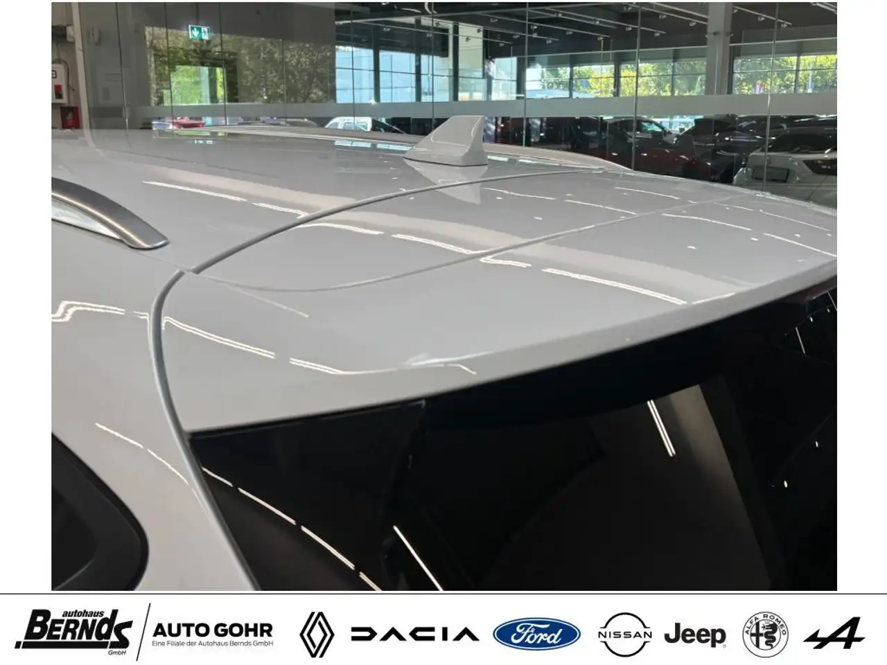 Ford Focus T 1.0 EcoB. Hybr. Aut. TITANIUM Matrix LED SYNC 4 — معرض صور السيارة 31