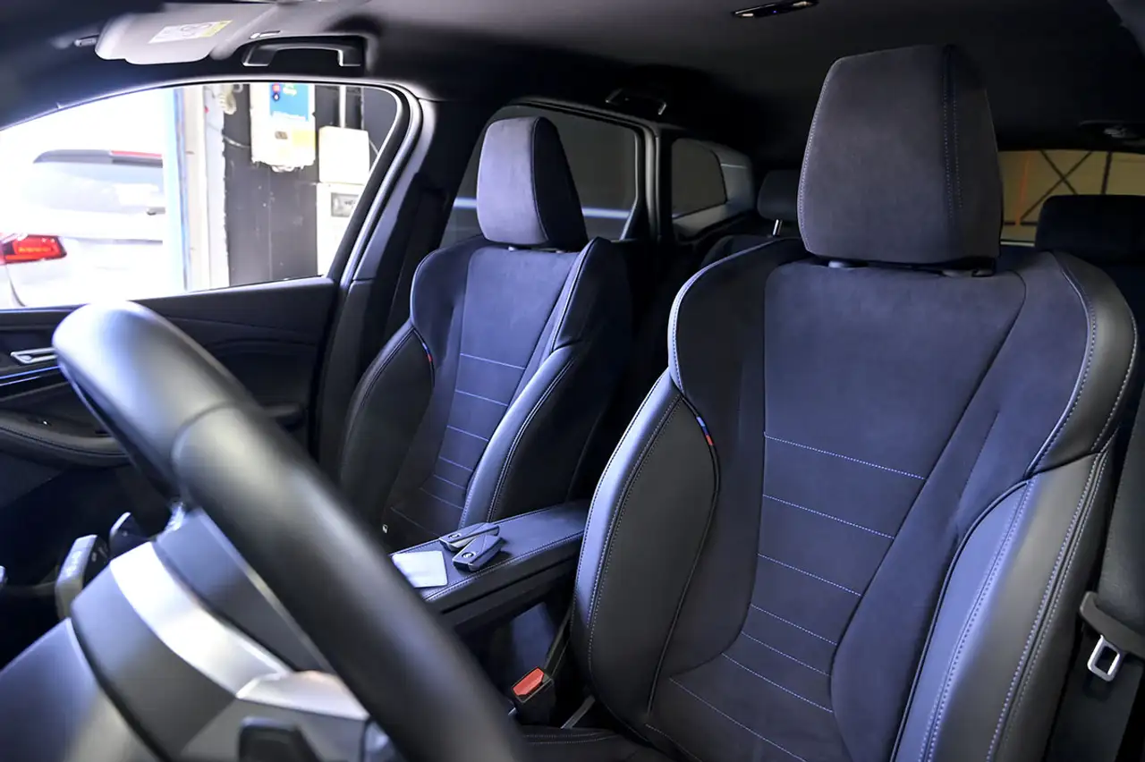 BMW 225 225e xDrive — Galería del vehículo 25
