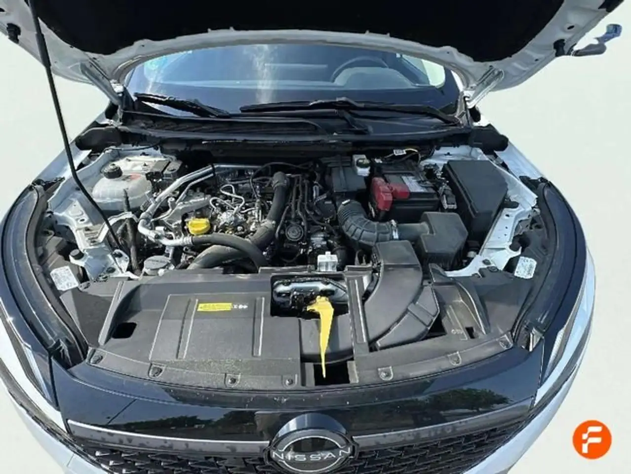 Nissan Qashqai DIG-T 103kW (140CV) mHEV 4x2 N-Design — Galería del vehículo 23
