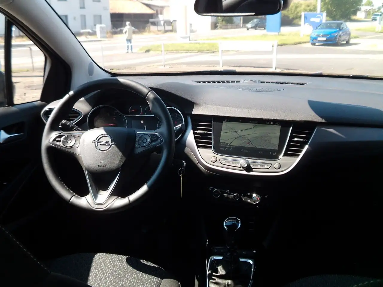Opel Crossland X Crossland 1.2T Enjoy PDC+Kam SHZ LHZ Navi Pro — Galerie du véhicule 10