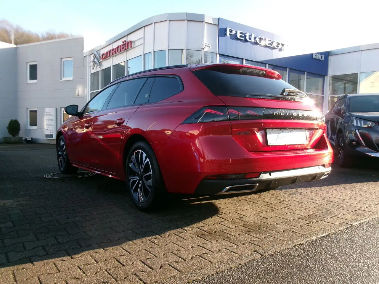 Peugeot 508 SW Allure PT 130 EAT8*el.Heckklappe*SHZ*ACC* — Galerie du véhicule 5