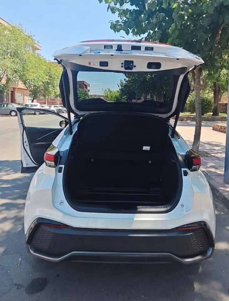 Toyota C-HR C-HR 220PH GR Sport GR Sport — Galerie du véhicule 36