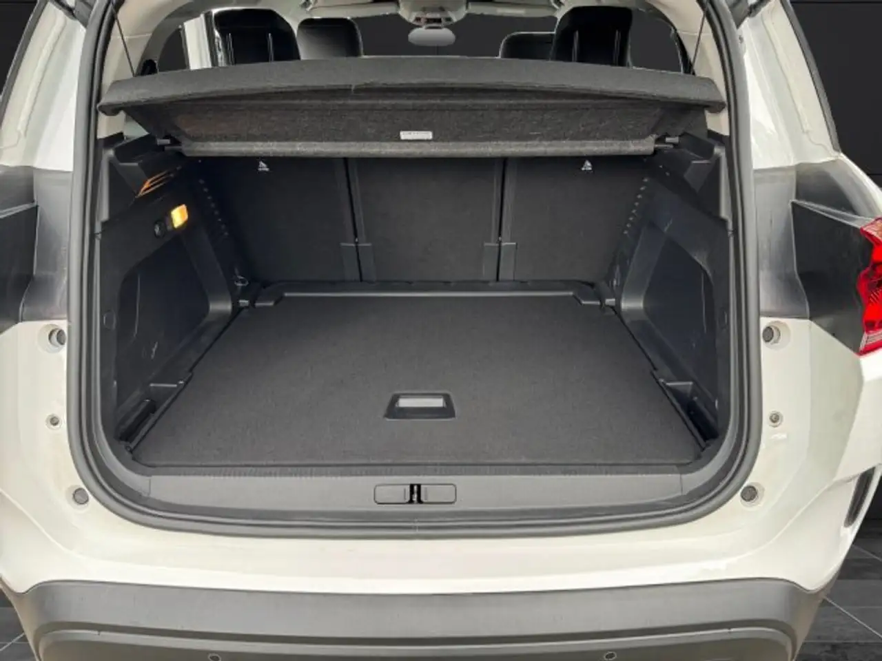 Citroen C5 Aircross (SI) C5 Aircross Plus +SHZ+ — معرض صور السيارة 16
