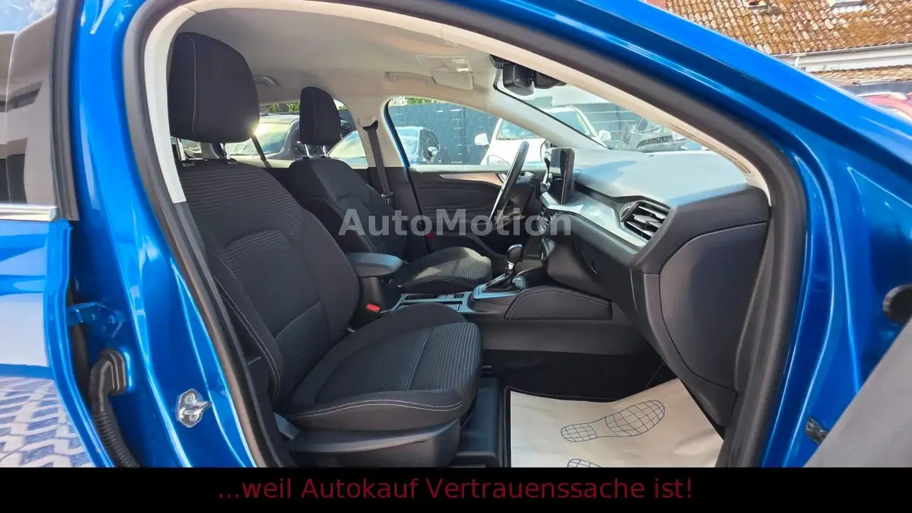 Ford Focus Turnier Titanium X*Neuwertig*LKHZ*LED*RFK* — Galerie du véhicule 9