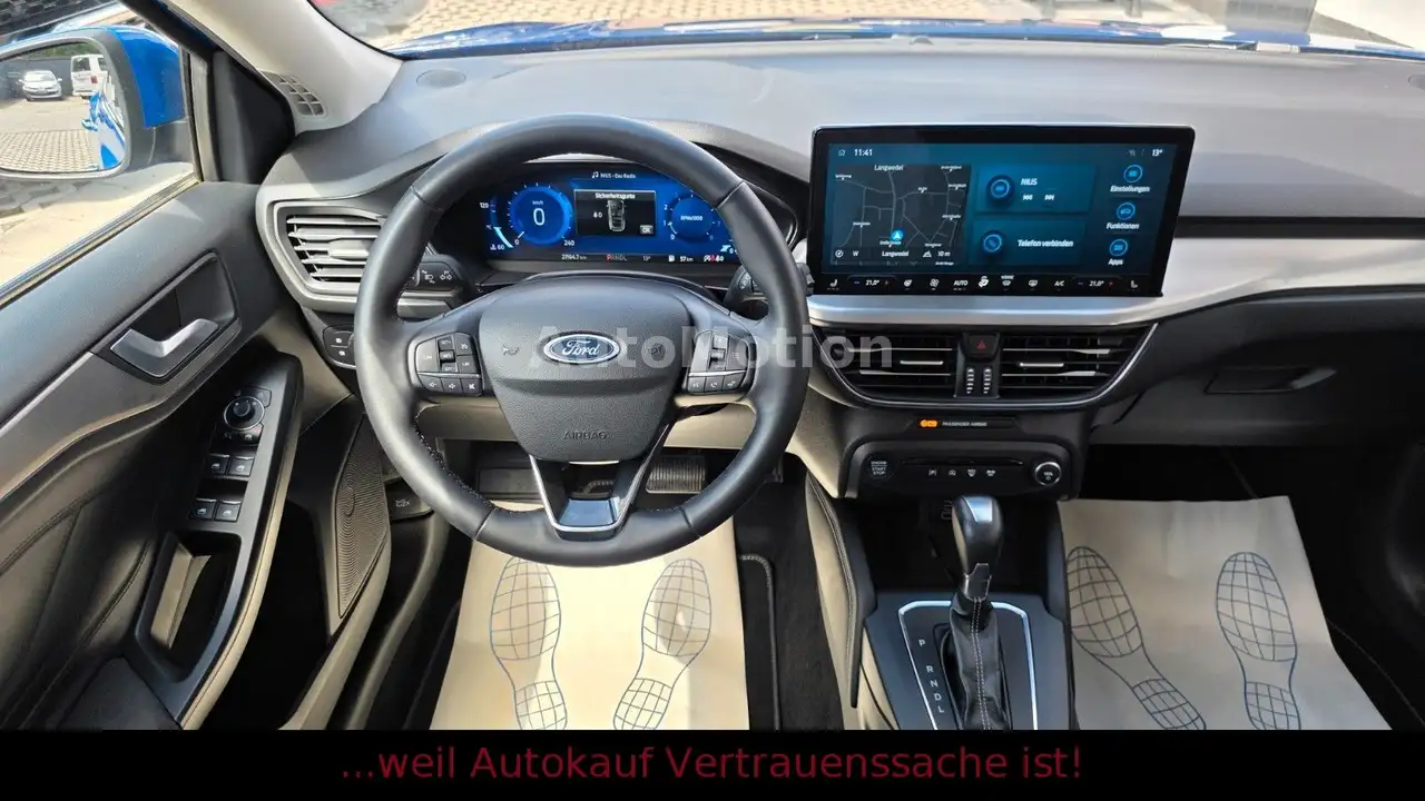 Ford Focus Turnier Titanium X*Neuwertig*LKHZ*LED*RFK* — Galerie du véhicule 13