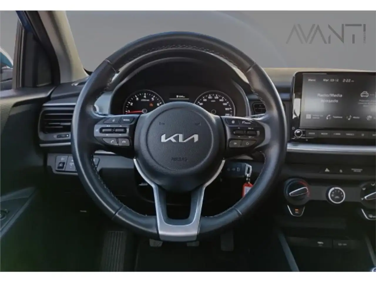 Kia Stonic 1.0 T-GDi MHEV Concept 100 — Vehicle gallery 9