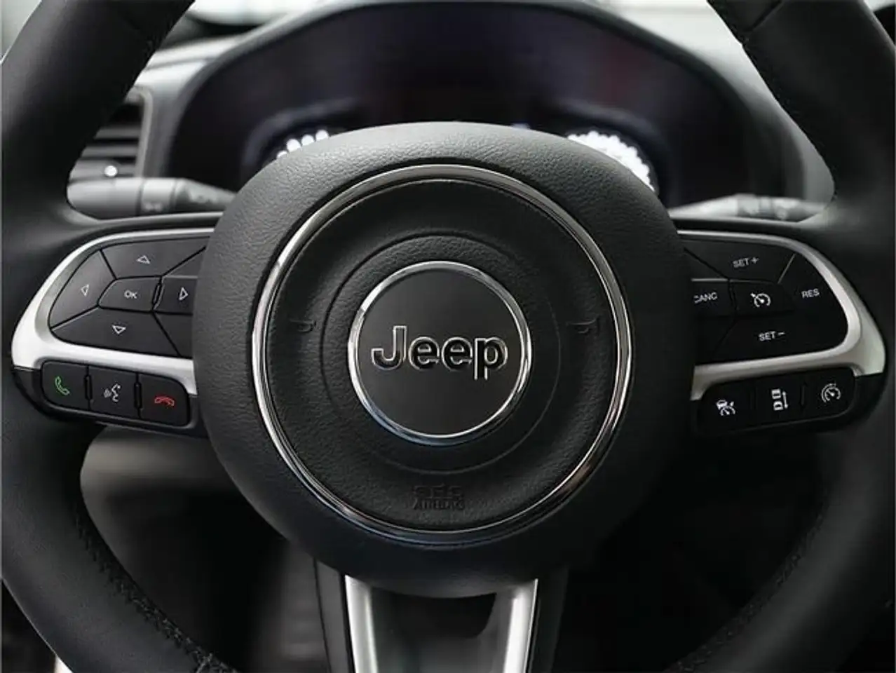 Jeep Renegade 1.5 E-HYBRID 130CV Limited DDCT — معرض صور السيارة 8