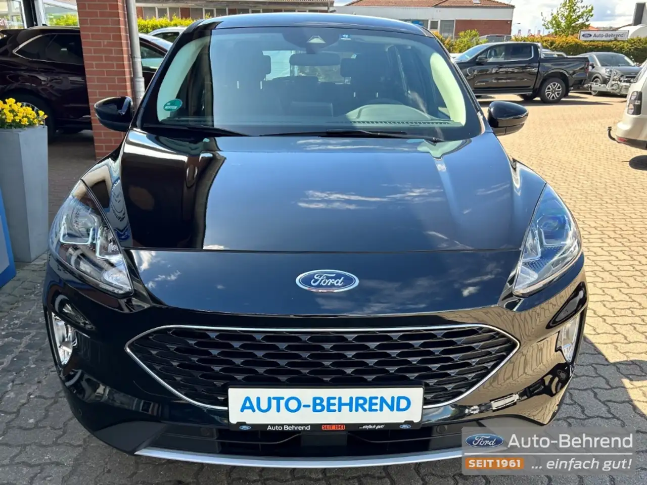 Ford Kuga Cool&Connect AHZ Navigation Allwetterräder — Galería del vehículo 3