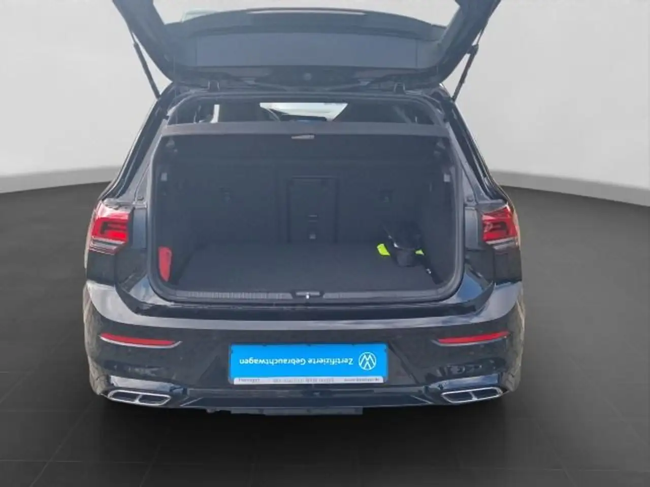 Volkswagen Golf 1.5 eTSI DSG R-LINE LED NAVI KAMERA AHK — Galerie du véhicule 17