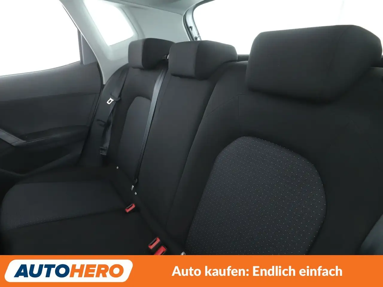 SEAT Arona 1.0 TSI Style Aut*TEMPO*PDC*KLIMA*GARANTIE* — Galerie du véhicule 14