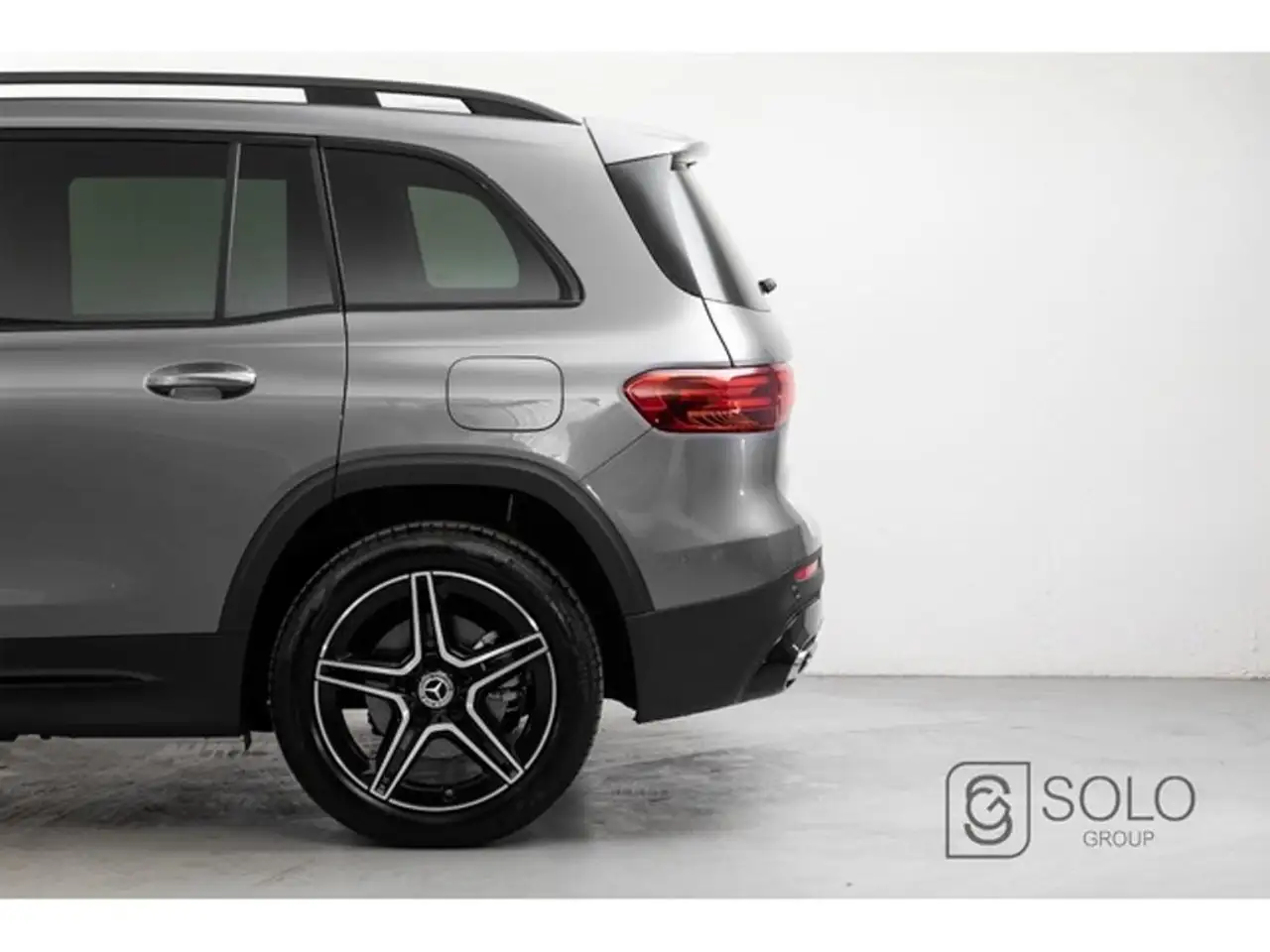 Mercedes-Benz GLB 200 d — معرض صور السيارة 6