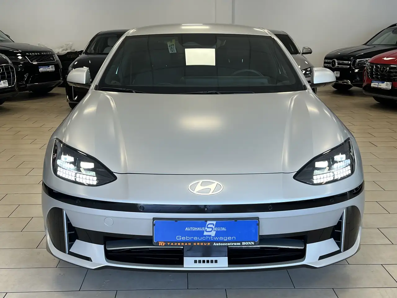 Hyundai IONIQ 6 Uniq Elektro AWD*HUD*BOSE*Leder*Navi*ACC — Galería del vehículo 2