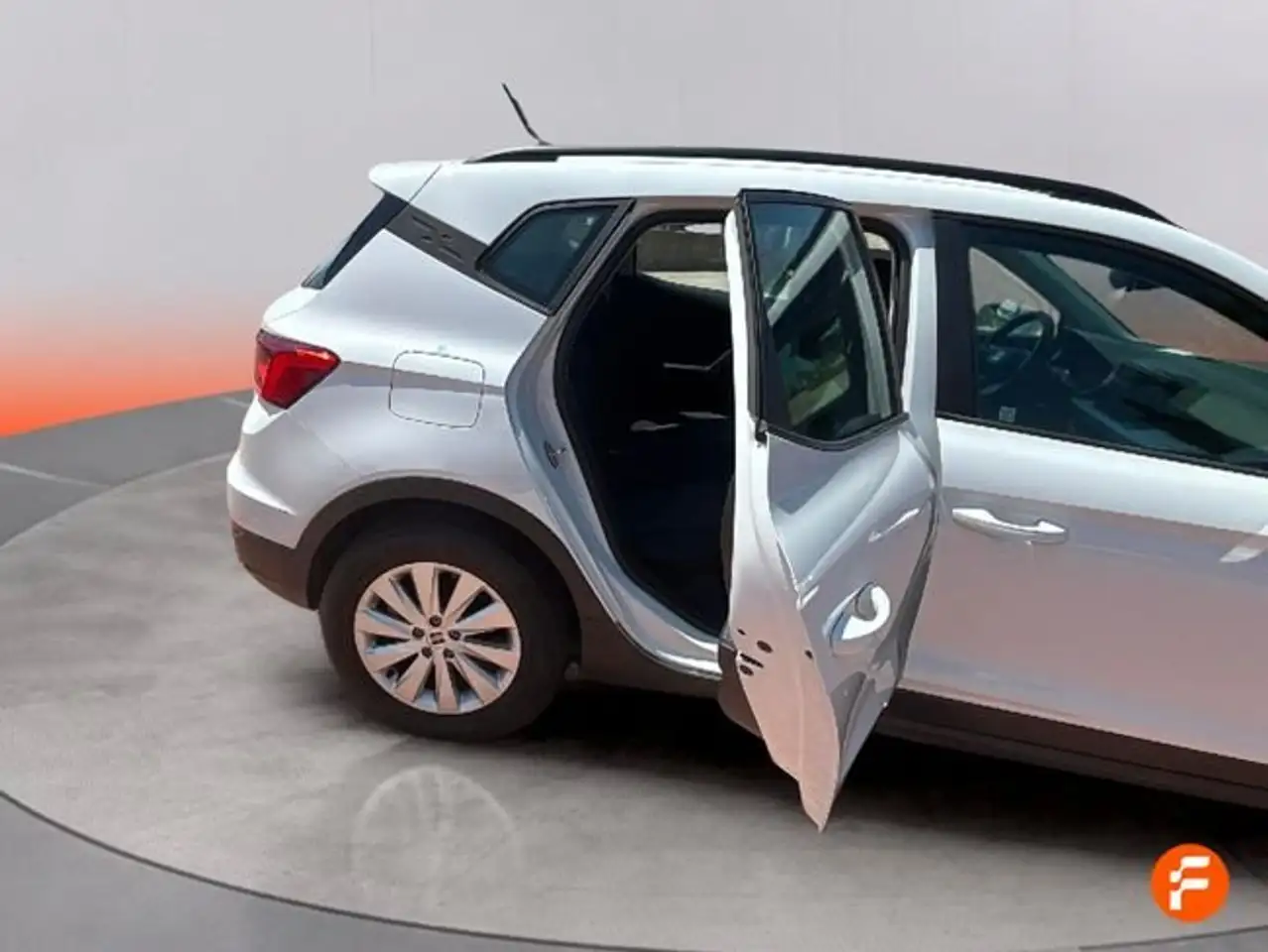 SEAT Arona 1.0 TSI 85kW (115CV) DSG Style XL — Galería del vehículo 11