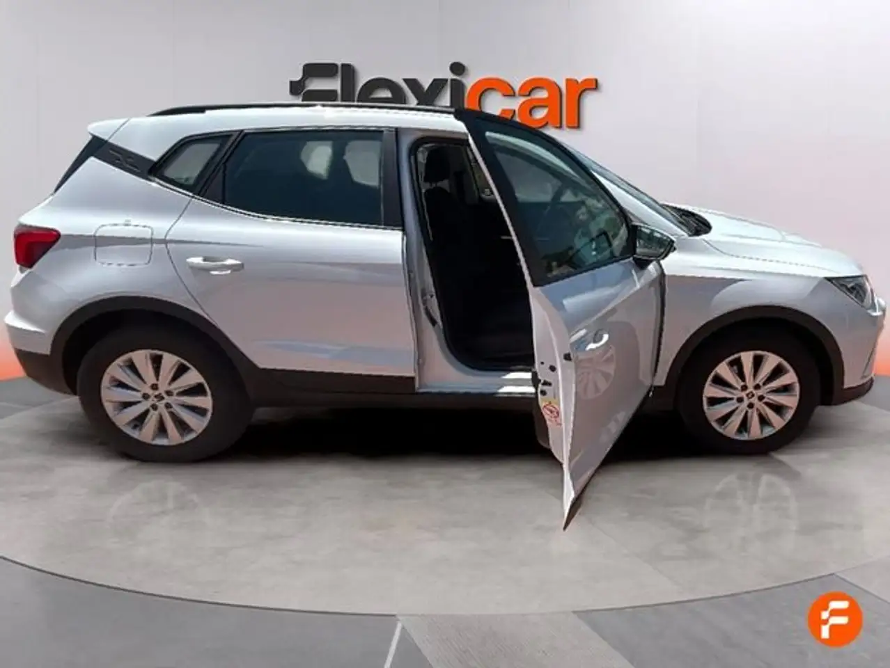 SEAT Arona 1.0 TSI 85kW (115CV) DSG Style XL — Galería del vehículo 10