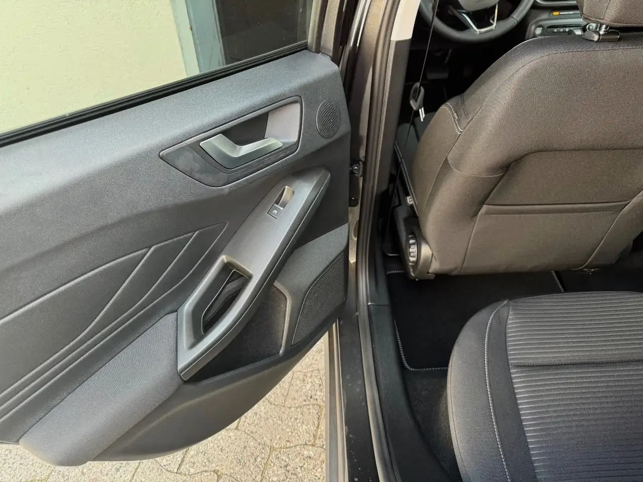 Ford Focus Limousine Titanium X mHEV Automatik — Galerie du véhicule 20