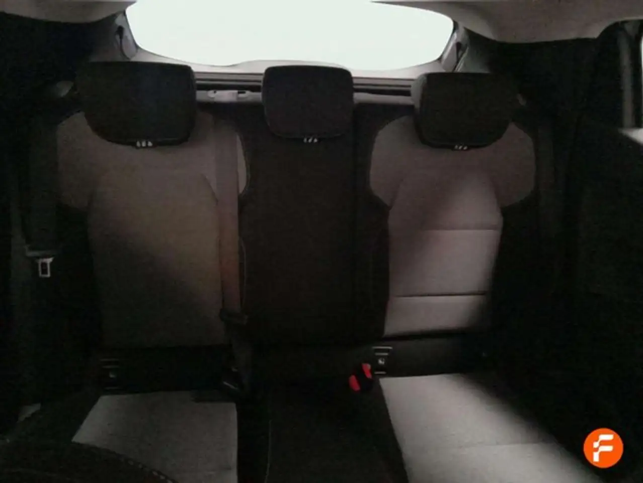 Renault Clio Techno TCe 90 (67kw) — معرض صور السيارة 19