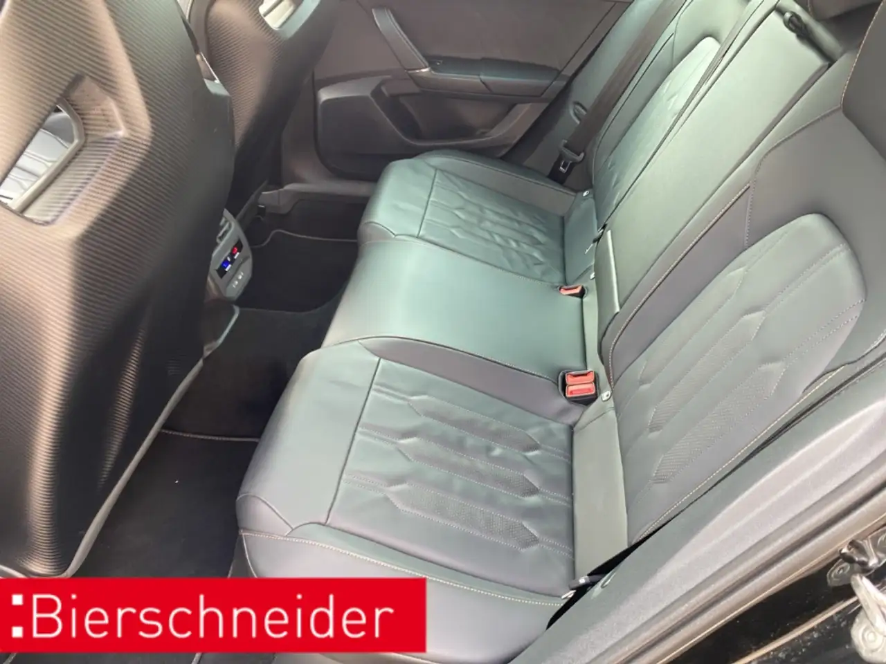 CUPRA Leon Sp. VZ 4Drive DSG CUP eHeck LED Navi Kamera — معرض صور السيارة 12