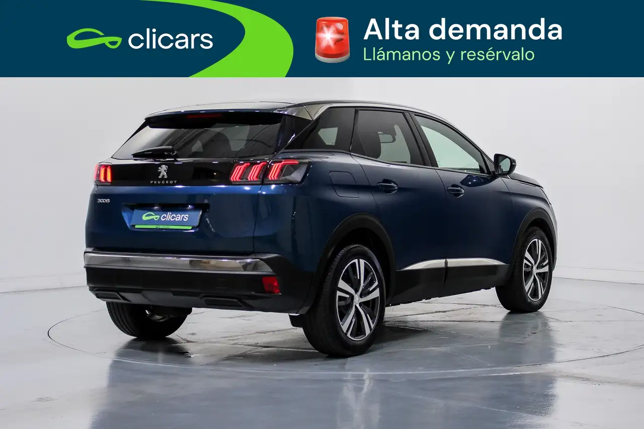 Peugeot 3008 Hybrid 136 Allure eDCS6 — معرض صور السيارة 5
