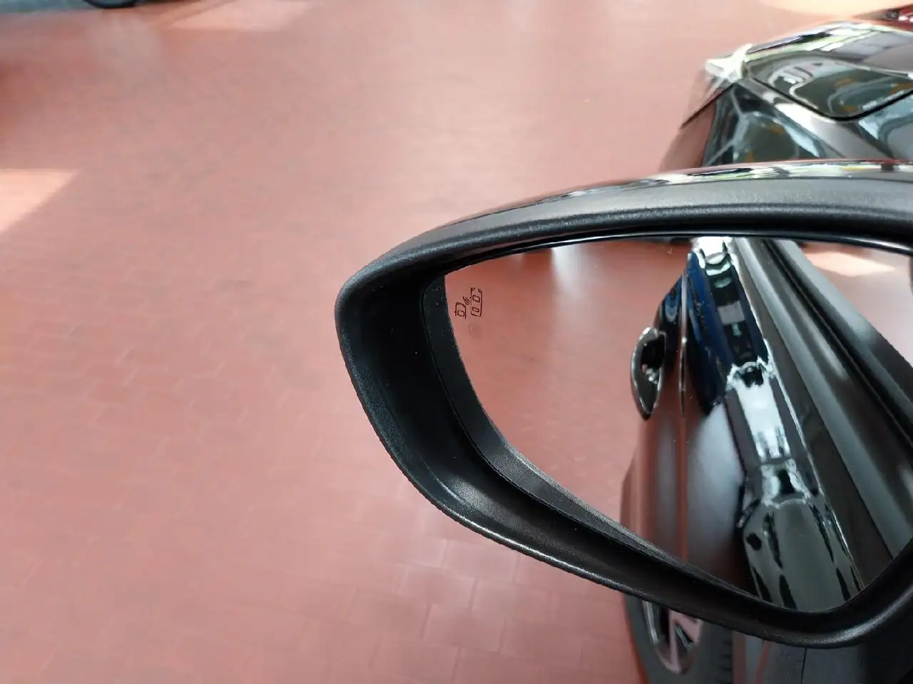 Opel Crossland Ultimate-Paket Komfort-Paket Head-Up Nav uvm — Vehicle gallery 9
